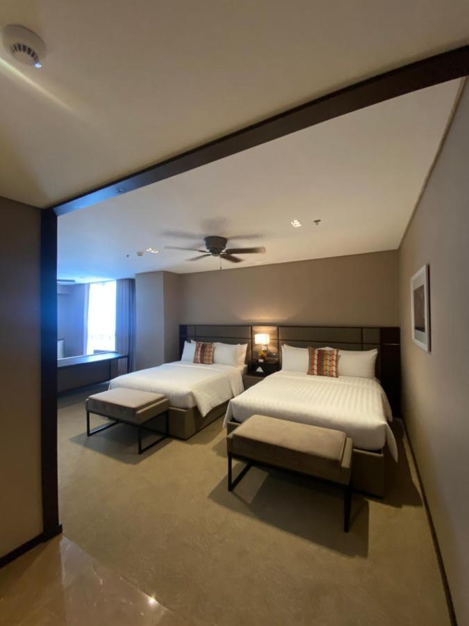 The Plaza Garden Hotel And Residences 碧瑶 外观 照片